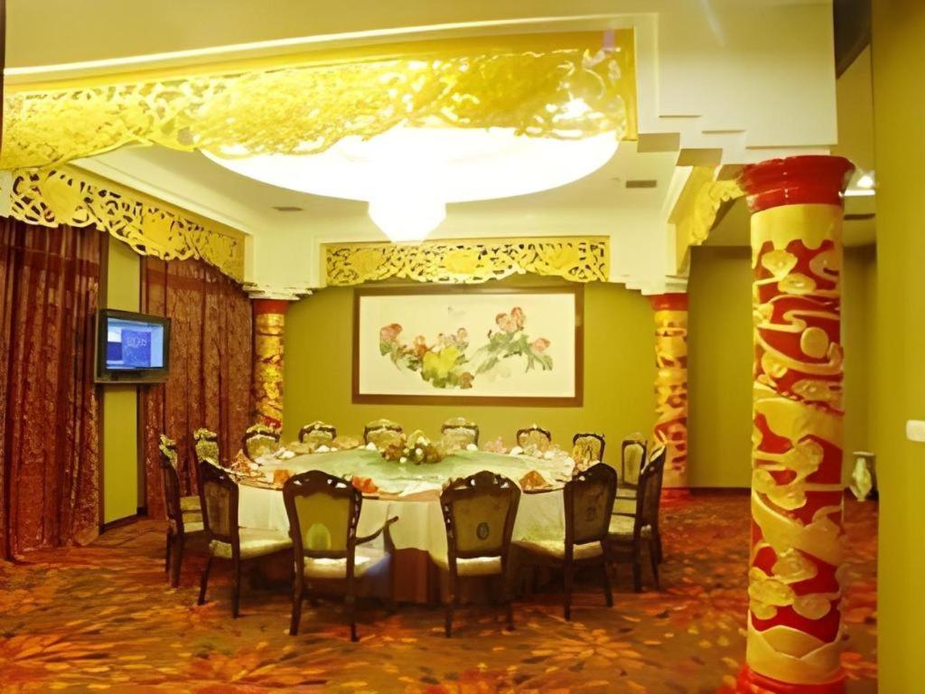 New Friendship Hotel Lạc Dương Ngoại thất bức ảnh